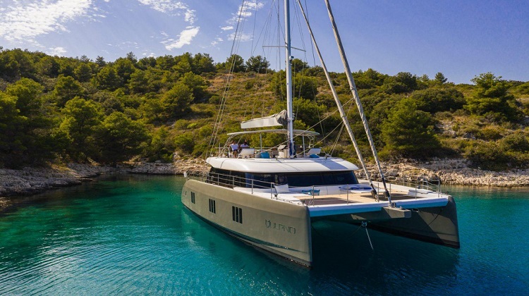 luxury-sailing-croatia-catamaran-charter-sunreef-60.jpg