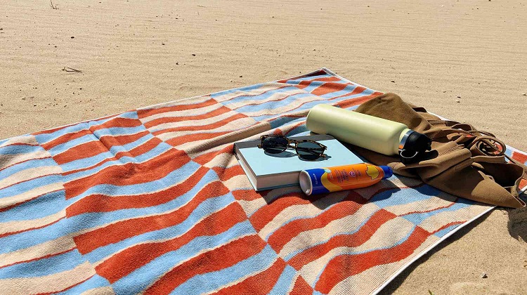 beach-towels-sailing-croatia.jpg