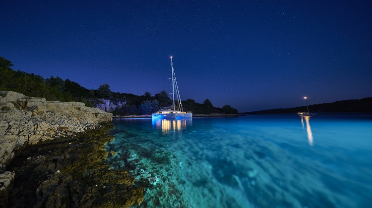 Sailing-in-Croatia.jpg