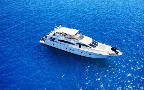 Astondoa 82 GLX - Yacht Charter Croatia