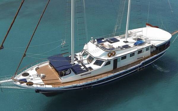 Aurum - Yacht Charter Croatia