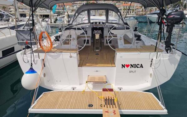 Bavaria C46 - Yacht Charter Croatia