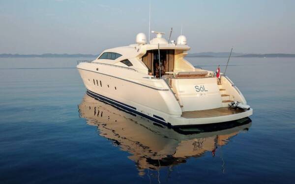 Dalla Pieta 72 - Yacht Charter Croatia