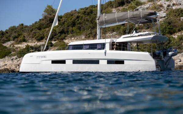 Dufour 48 Catamaran - Yacht Charter Croatia