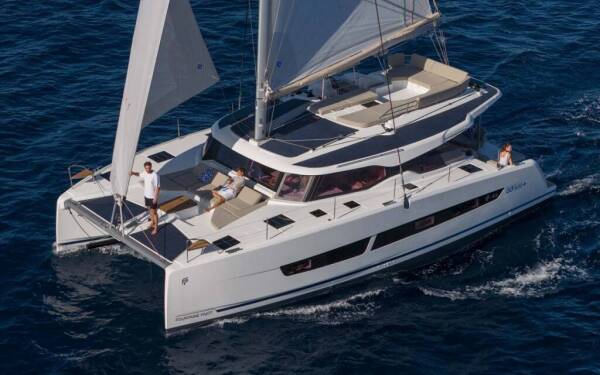 Fountaine Pajot FP 44 Quatuor - Yacht Charter Croatia