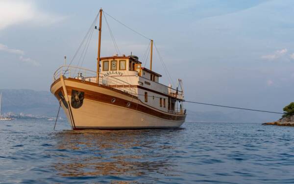 Gallant - Yacht Charter Croatia