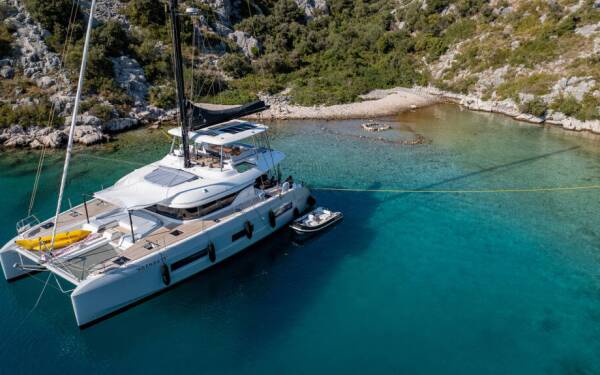 Lagoon 55 - Yacht Charter Croatia