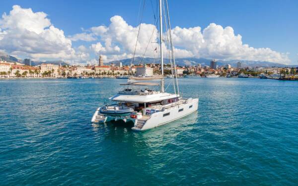 Lagoon 620 - Yacht Charter Croatia