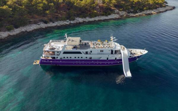 Lupus Mare - Yacht Charter Croatia