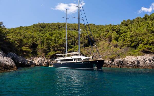 M/S Dalmatino - Yacht Charter Croatia